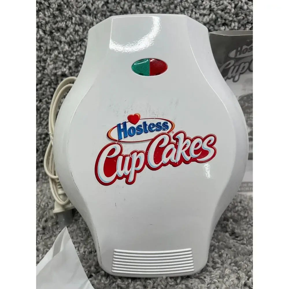 Hostess Mini Cupcakes Maker With Pastry Bag And Recipe Booklet